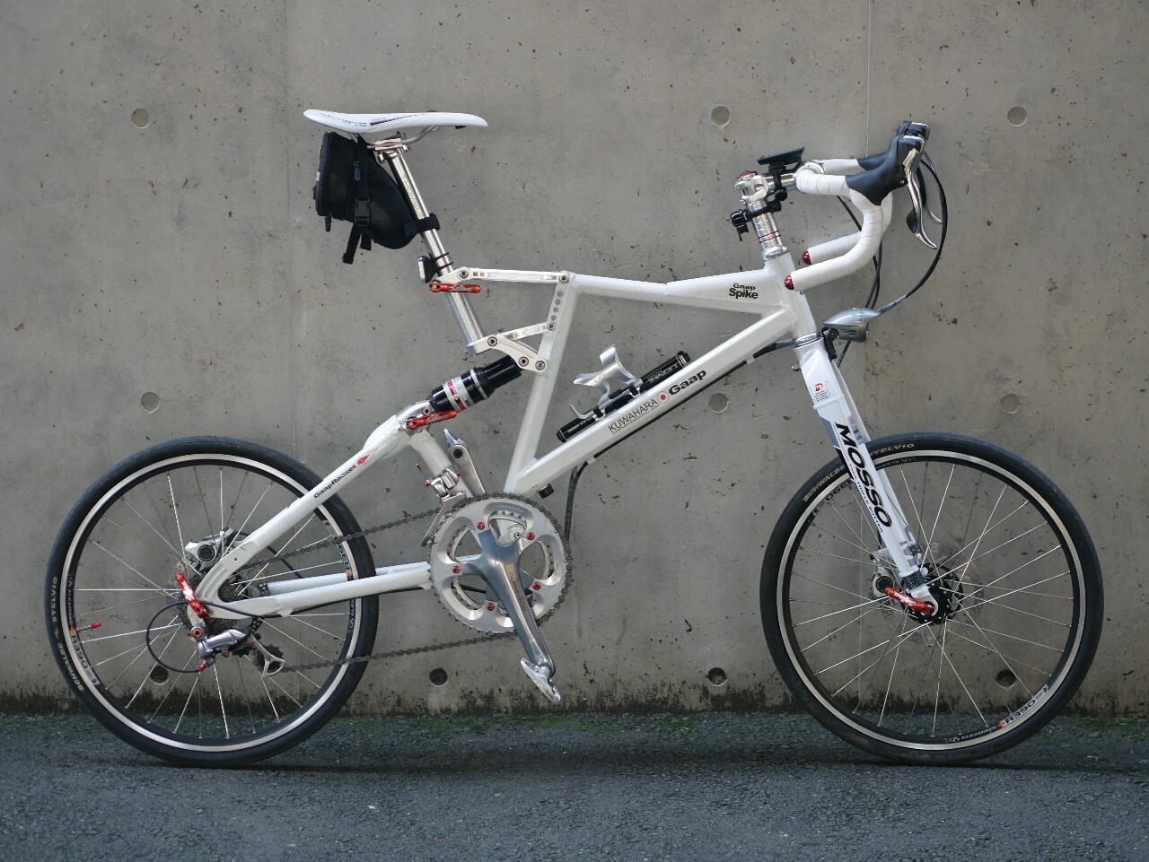 kuwahara-gaap:  Kuwahara Gaap × MOSSO M3 Rigid Fork   MOSSO M3 26&quot; Aluminium