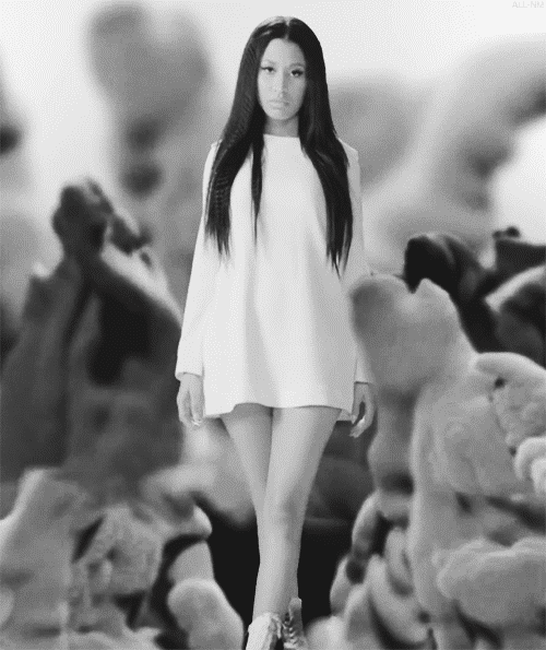 all-nickiminaj:   I see the envy when I’m causing a frenzy… 