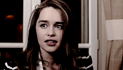 favorite people &gt; Emilia Clarke A young Brit girl with no theatre experience