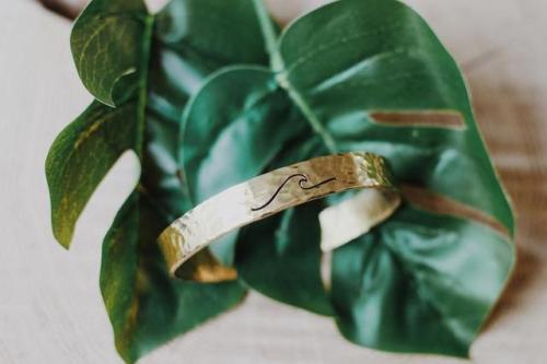 Wave Brass Cuff //TheTravelingPenny