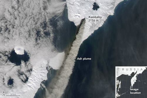 Kambalny AwakensKambalny volcano has erupted for the first time in about 250 years. It started on Ma