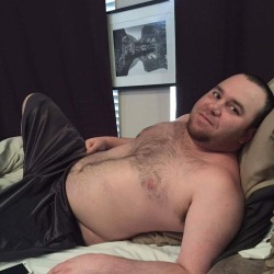 cubbybear69:  Lounging 