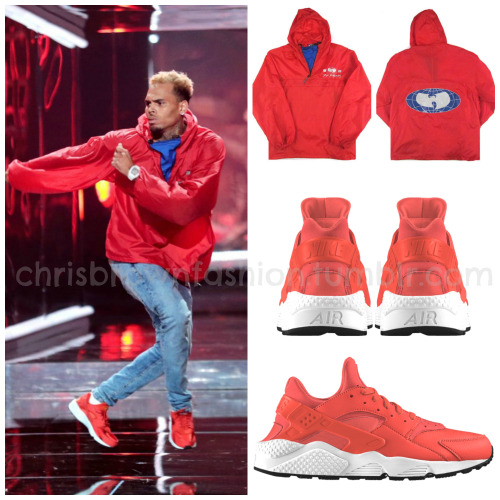 SPOTTED: Chris Brown Rocks Supreme Tracksuit & Sacai LDWaffle Sneakers –  PAUSE Online