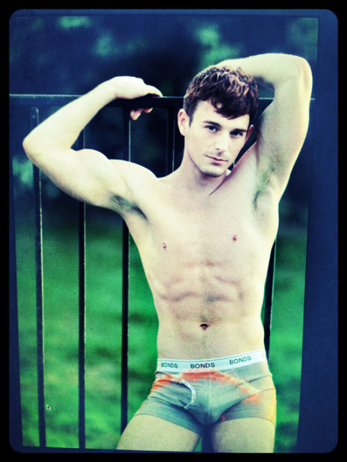 SIEMPRE SENSUAL BRENT http://thenewbrentcorrigan.com/main/