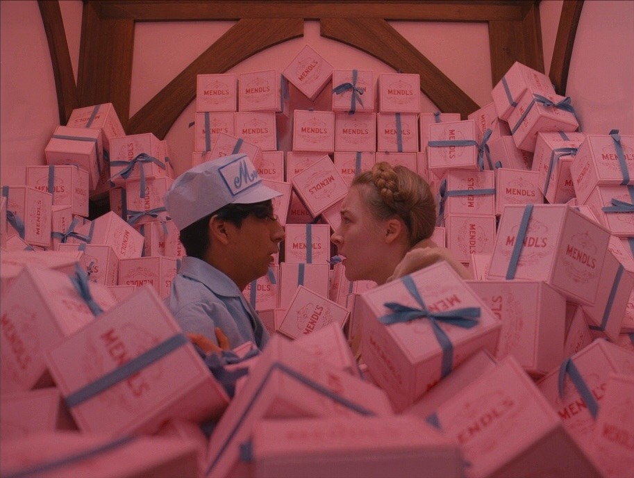 cinematographyisart:  It’s almost as if there was a pattern, hmmm. Wes Andersons