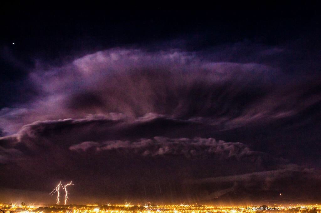 tomasnuncamas:  🌋🔥