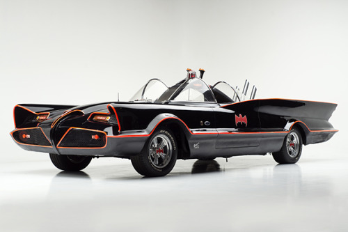 rocketumbl:  Batmobile