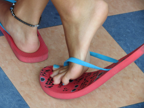 feetnation: #feet #footworship #RTandfollow  Join our feet nation  /  Watch feet videos here  / Free