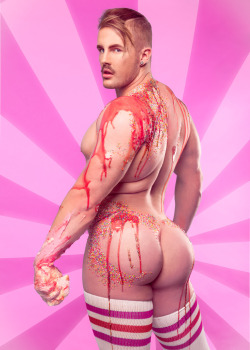 homonudus:  Of cakes and sprinkles •Justin Monroe, photo. 