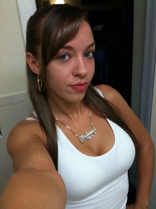 perfectlatinas:  Perfectlatinas