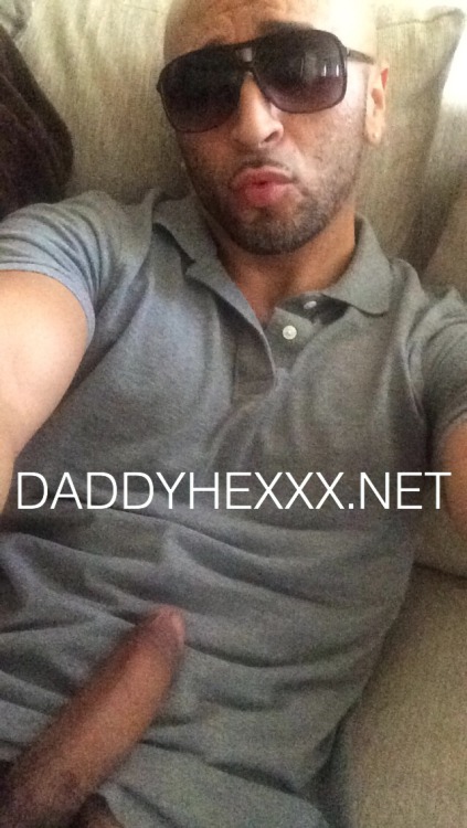 Porn photo daddyhexxx:  Get your Daddy XXX Vidz only