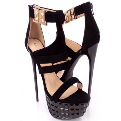 Check out these gorgeous shoes and more on www.purr-apparel.myshopify.com #purrapparel#shoes#heels#s