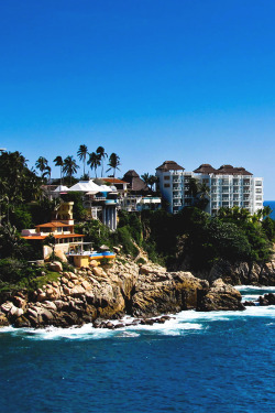 italian-luxury:  La Quebrada, Mexico