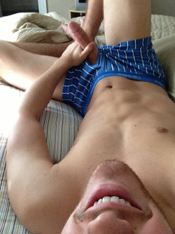 cummingteens:  Cute scruff