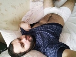 me-and-my-beard: Everyday is tummy day Thursday,