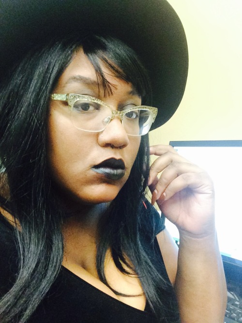 fettypendergrass: ebonyrogue: Evil, don’t you mess around with me.