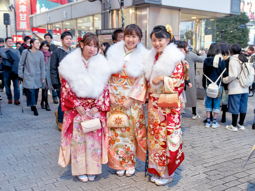 tokyo-fashion:50+ more photos of pretty Japanese Coming Of Age Day 2017 kimono on the streets of Shi