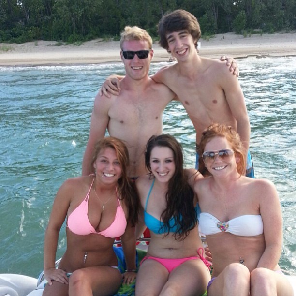 Bikinis Boobs Butts