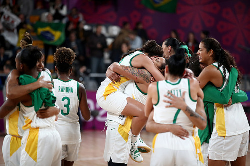 Brazil celebrates after defeating United States in the Basketball Women&rsquo;s Gold Medal Match at 