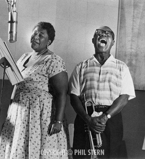 theniftyfifties: Ella Fitzgerald and Louis Armstrong recording the album Ella and Louis, 1956. Photo