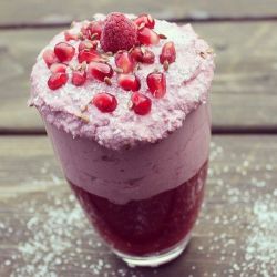 beautifulpicturesofhealthyfood:  Coconut and Strawberry Smoothie…RECIPE
