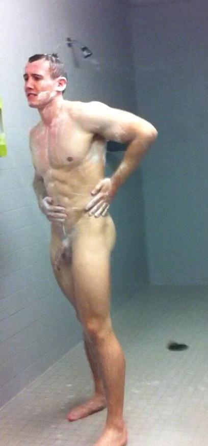 smileyouroncamerablog:  Shower / Bath