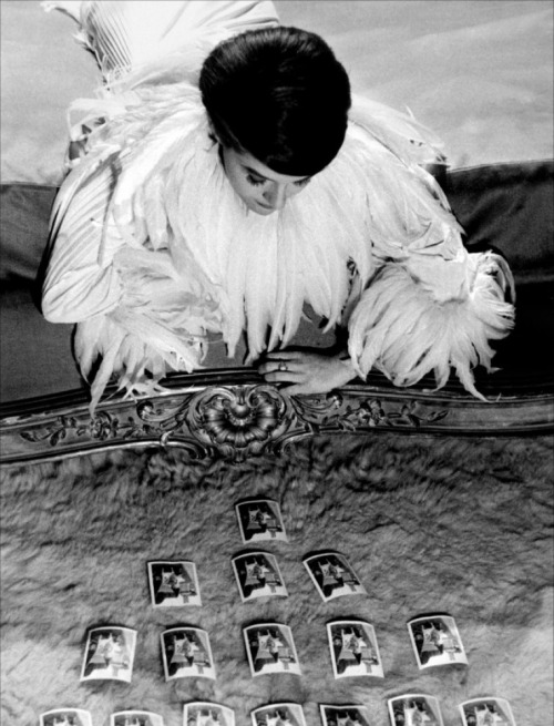 Delphine Seyrig in L'année dernière à Marienbad directed by Alain Resnais, 1961