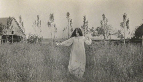 Deep Space Daguerreotype Thevictorianlady-blog:Lady Ottoline Morrell photographed by her... thevictorianlady-blog:Lady Ottoline Morrell photographed by her husband, Phillip Morrell, 1909.
I have never seen her with her hair down, and she looks like she’s in some sort of nightgown. Doesn’t she just look like a perfect Pre-Raphaelite beauty...