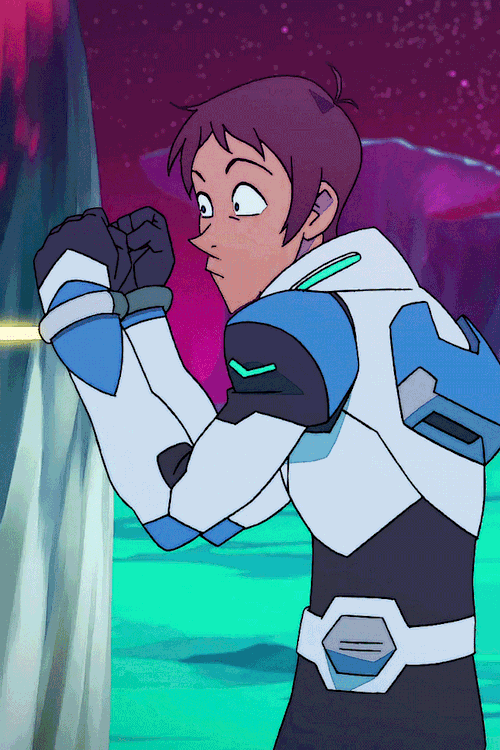 Have Loverboy Lance Being So Cute And Idiotic For His Birthday