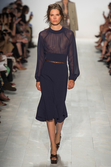 Label:  Michael Kors  Fashion Show:  Spring/Summer 2014 in New York  Models:  Karmen Pedaru with Sim