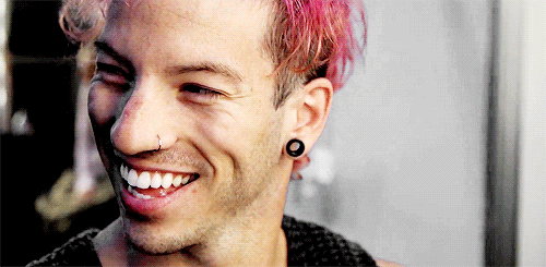 21pgifs:twenty one pilots: Heathens (Beyond the Video)