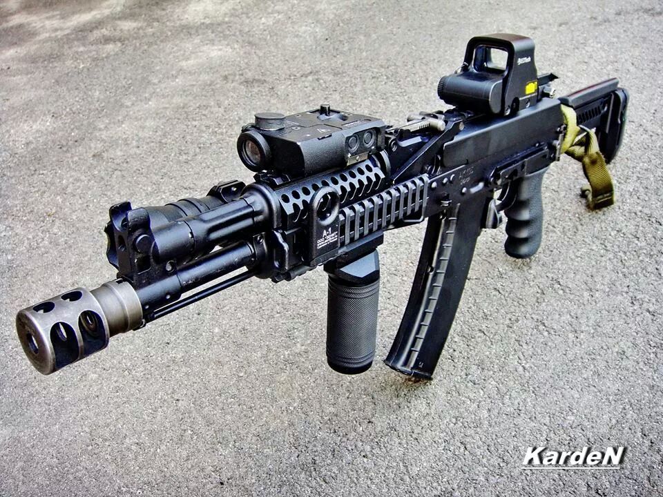 gunsngear:  AK - 105