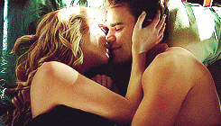 ithinkimightveinhaledyou:  ► make me choose: steroline or klaroline?→ asked by
