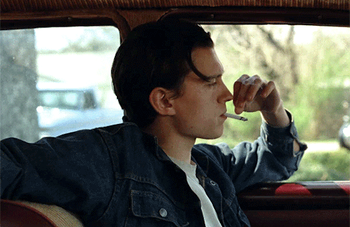 ransomflanagan:TOM HOLLANDas Arvin Russell in The Devil All the Time (2020), dir. Antonio Campos