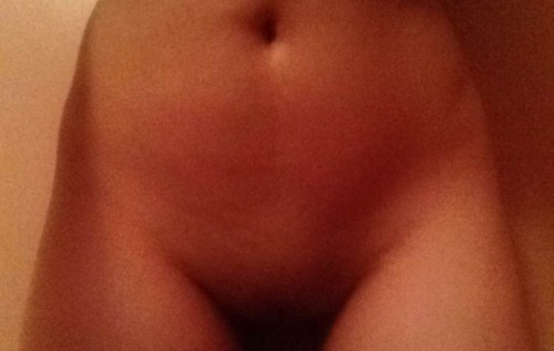 submit-nude-selfies:  Thanks for your wonderful submission! (and check out her bouncing boob videos)- Ladies! kik me your nudes at submit.nude.selfies Learn how to submit. Check out my 100 + previous submissions! 