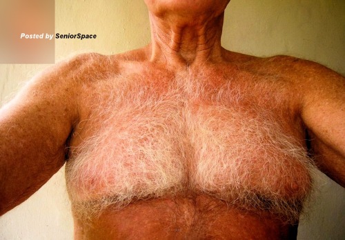 thejumbone: Love his chest.
