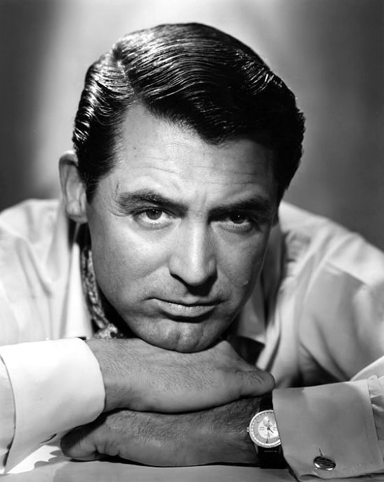 sparklejamesysparkle:  Cary Grant, publicity portrait for Alfred Hitchcock’s Notorious,