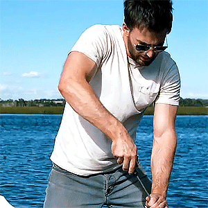 capsgrantrogers: Chris Evans’ Arms: Frank Adler  Gifted  (2017)