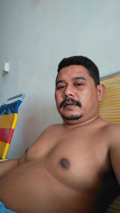 peminat-abah: sukatua81: melayukegersangan: melayukegersangan: Bestnya Repost love you Hensemnye.. g