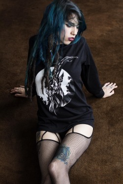 jaimetenad:  Model: Wolf Suicide Shirt &amp; Hat; Sacrifice Street Wear Mx