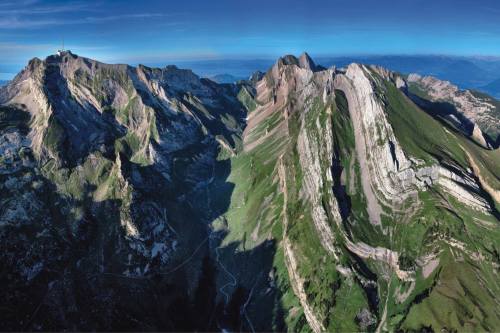 Helvetic Nappes in the Swiss Alps There&rsquo;s nothing to do with fonts or with napping about t