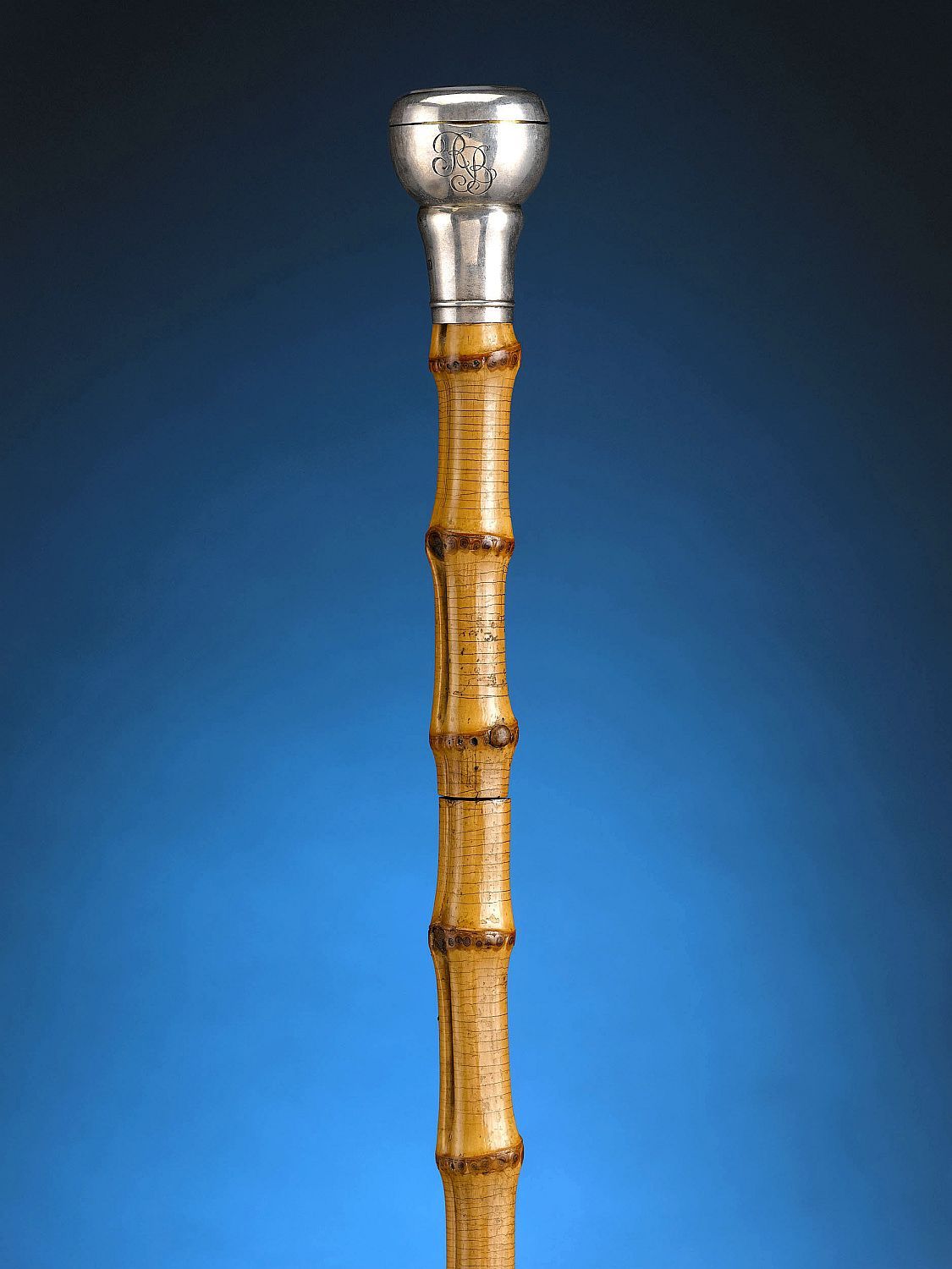 art-of-swords:  Dagger Cane Dated: 19th century Measurements: overall length 36”.