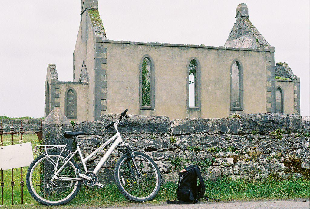 jacindaelena:   parker severns || Ireland
