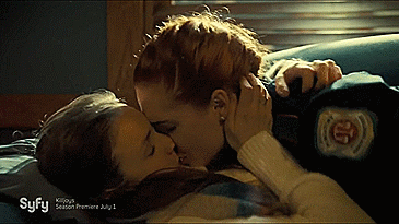 heda-of-the-wolves:  It’s getting Haught in here   ( ͡º ͜ʖ ͡º)   