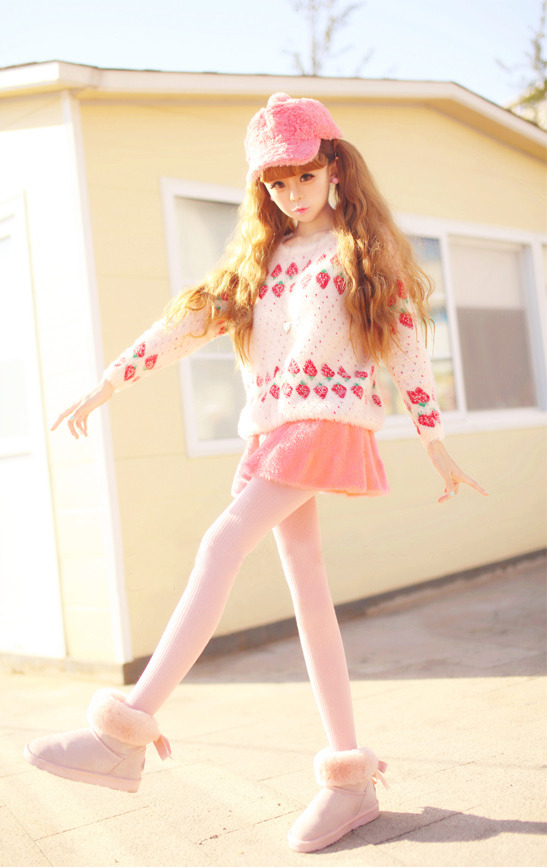 brandedkitty:  Must have this season~ top &amp; skirt available at www.brandedkittyshop.com