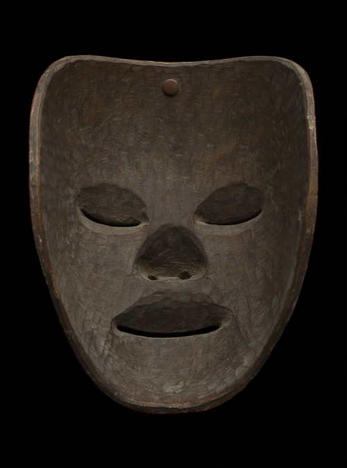 cavinmorrisgallery:Regional MasksJava - Topeng Mask, early 20th c. Polychromed wood, fur 8.25 x 6.25