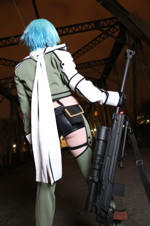 nsfwfoxyden:  Big announcement time! <3I’ve just added a Sinon print bundle to my print store here –>http://foxycosplay.storenvy.com/…/12940315-sinon-print-bund…This bundle includes a digital download mini set with purchase of never before