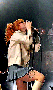 6.5K CELEBRATION: + FAVORITE HAYLEY LOOKS For @ricky-olson