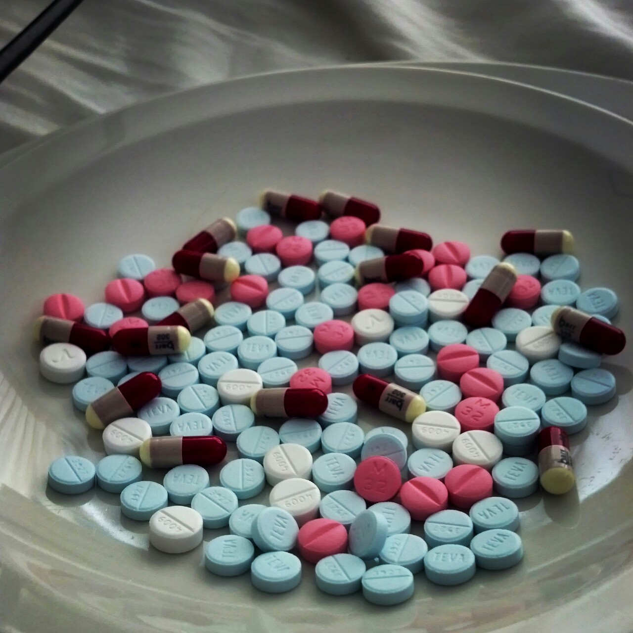 anxiolyticsallday:  Valium &amp; company.