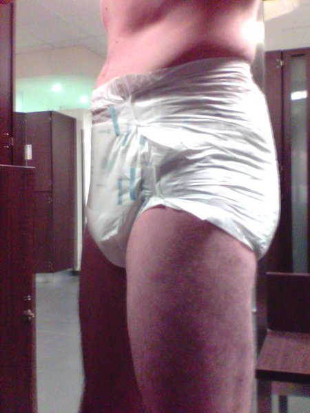 corney512:  Padded in the gym: I completed a dare: A friend of mine told me: “Hey,